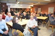 Bomvolle zaal voor open Heusdense dorpsraad