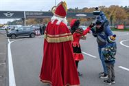 Sint en pieten houden ook van racewagens