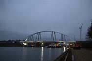Verplaatsing brug was een delicate klus