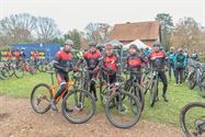 500 mountainbikers trotseren de koude