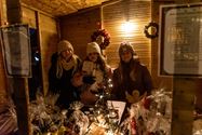 Veel volk op hartverwarmende kerstmarkt