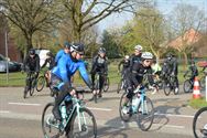 135 fietsers op de weg voor Kom Op Tegen Kanker