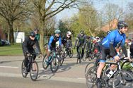 135 fietsers op de weg voor Kom Op Tegen Kanker