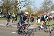 135 fietsers op de weg voor Kom Op Tegen Kanker