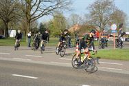 135 fietsers op de weg voor Kom Op Tegen Kanker