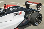 Oude formule bolides en mooie Jaguars ...