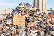 Tienduizenden schoenen als symbool tegen armoede