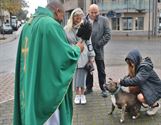 Dierenzegening in Zolder bij Sint-Hubertus