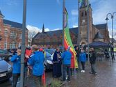 De Slamridders hebben hun vlaggen gehesen