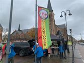 De Slamridders hebben hun vlaggen gehesen