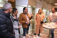 Drie gelukkige winnaars van hoofdprijzen Braderie