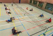 Spektakel in rolstoel- en zitbadminton