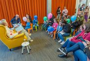 Burgemeester en schepen als begeesterde voorlezers