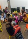 Burgemeester en schepen als begeesterde voorlezers