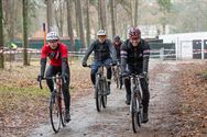 Crossers beleven plezier aan de modder aan De Val