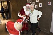 Kerstman erg populair op kerstmarkt BoCasa