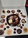 Bij de Ferm-dames wordt thuis chocolade gesnoept