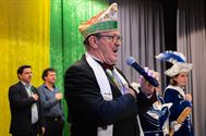 Prinses Linda en adjudant Mathiz aan de macht