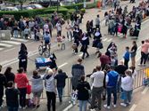 Massa volk voor 43ste stoet van De Slamridders