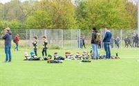 Jonge rugbyspelers leveren vinnige strijd