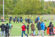 Jonge rugbyspelers leveren vinnige strijd