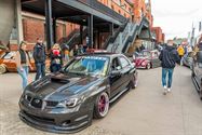 Massa tuning cars op het Marktplein