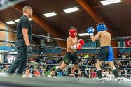Kickboxers maken er een spektakel van