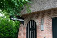 Neos bezocht in Antwerpen Schoonselhof en KMSKA