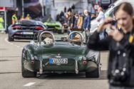 Veel volk voor exclusieve wagens en races