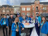De Slamridders hebben hun vlaggen gehesen