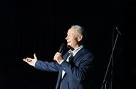 Massa volk op showavond voor Sint-Barbara