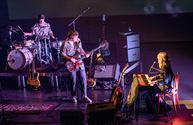 Cosmic Carnival jongleert met Fleetwood Mac