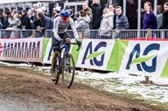 Thibau Nys rijdt solo naar de Belgische titel