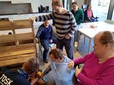 DAC maakt modderkeukentje voor dorpstuintjes