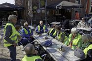 Neos fietste tussen de bloesems naar Herk-de-Stad