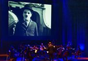 De stomme films van Chaplin met live muziek