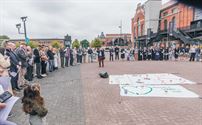 Stiltecirkel tegen oorlog op Open Gebedshuizendag