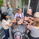 Een bedankje voor de vrijwilligers van The Locals