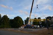 Vijf afgewerkte huizen in één nacht