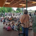 Straal zwaait directeur Christine uit
