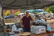 Rommelmarkt maakt van Marktplein tropische plek
