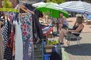 Rommelmarkt maakt van Marktplein tropische plek