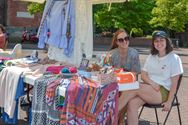 Rommelmarkt maakt van Marktplein tropische plek