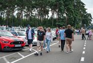 Massa volk voor tweede dag Supercar Madness