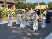 Sacramentsprocessie trok uit onder stralende zon