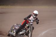 Ben Iken wint Gouden Helm na ingekort programma