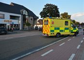 Motorrijder botst tegen auto in Koolmijnlaan