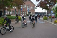 Jasper en Jordi fietsten mee met de politie