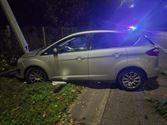 Auto crasht op oprit E314, bestuurder weg