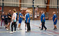 Limburgse senioren bekampen elkaar in netbal